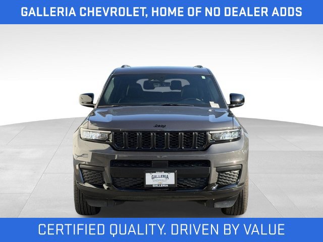 Used 2025 Jeep Grand Cherokee L Altitude AWD/4WD image 3