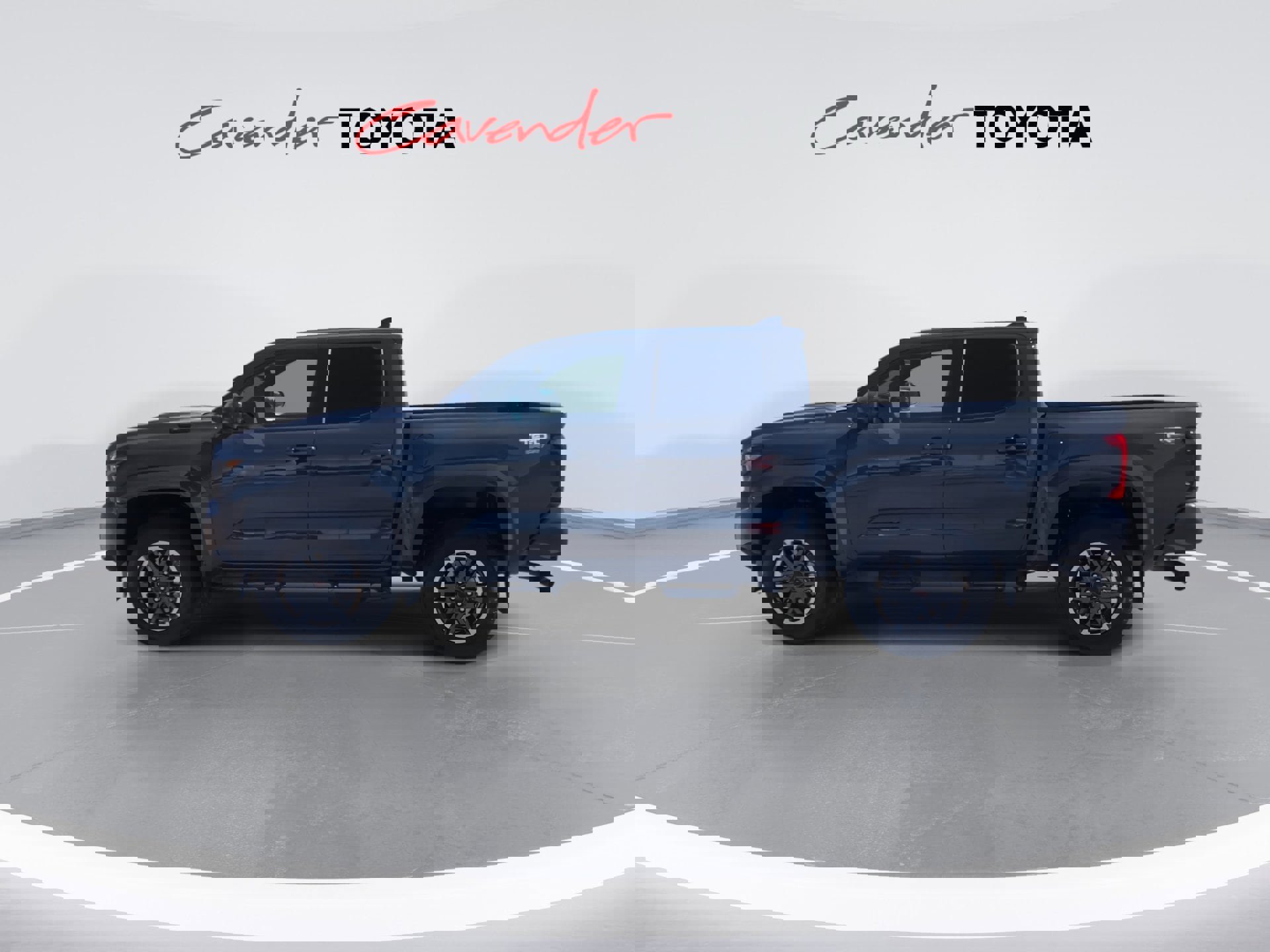 Used 2024 Toyota Tacoma TRD Sport image 5