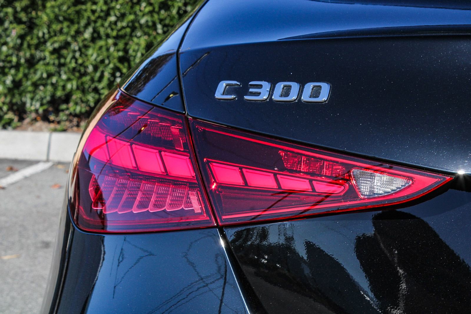 Certified 2025 Mercedes-Benz C 300 4MATIC Sedan image 9