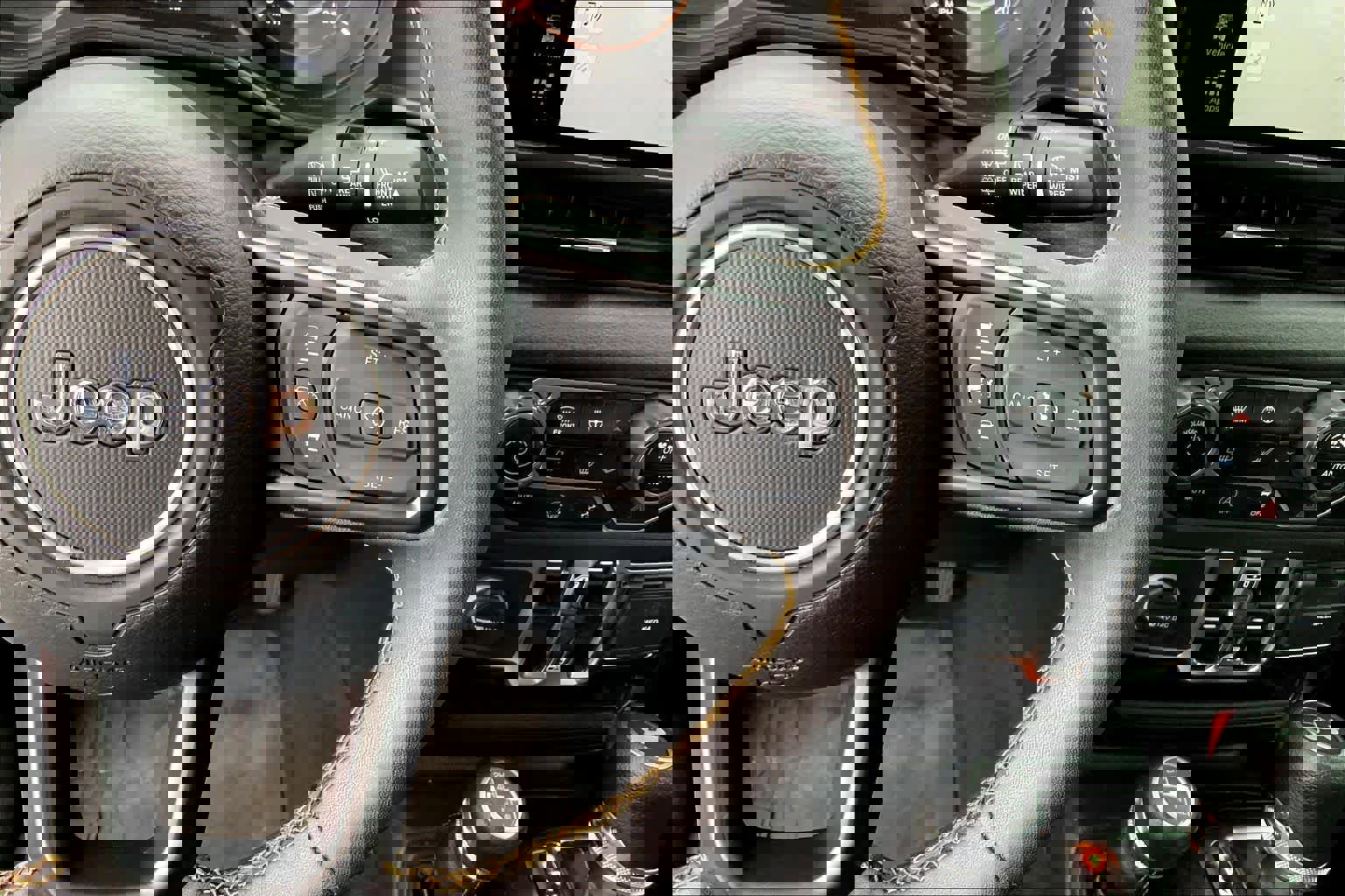 Used 2024 Jeep Wrangler Sport S image 22