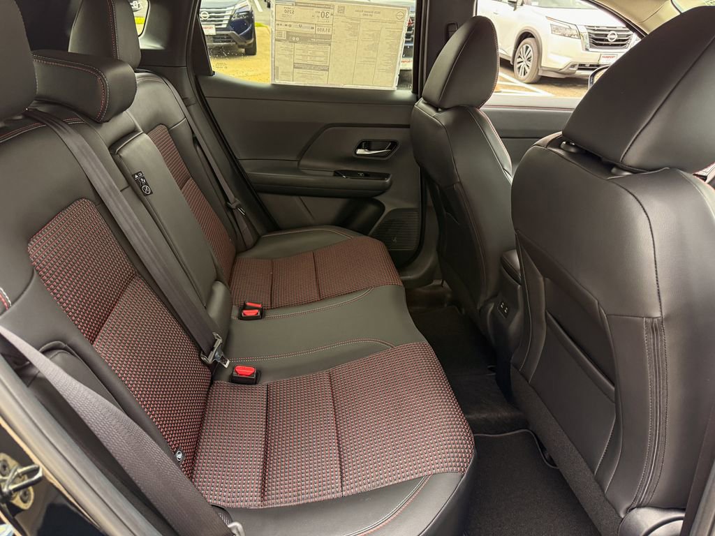 New 2026 Nissan Kicks SR image 26