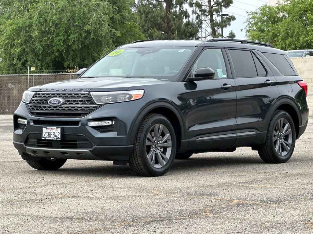 Certified 2023 Ford Explorer XLT w/ Equipment Group 202A image 7