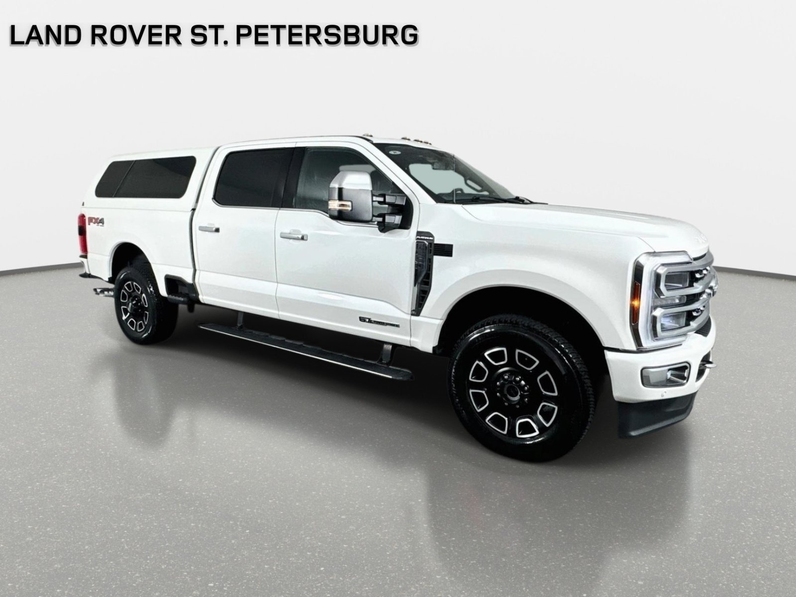 Used 2024 Ford F350 Platinum w/ FX4 Off-Road Package AWD/4WD image 3
