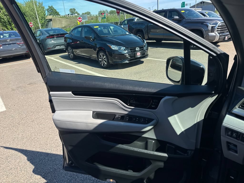Used 2018 Honda Odyssey Elite image 39