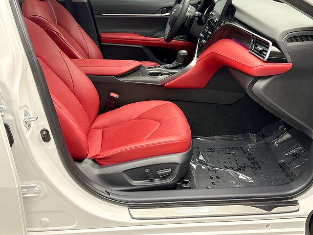 Used 2022 Toyota Camry XSE w/ Navigation Package FWD image 18