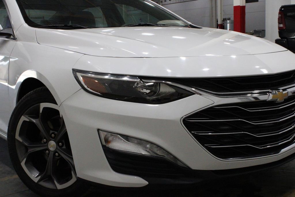 Used 2022 Chevrolet Malibu LT image 44