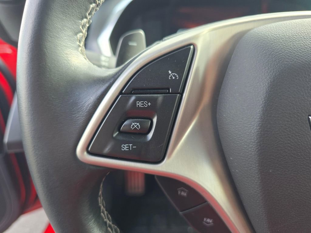 Used 2015 Chevrolet Corvette Stingray Coupe image 22