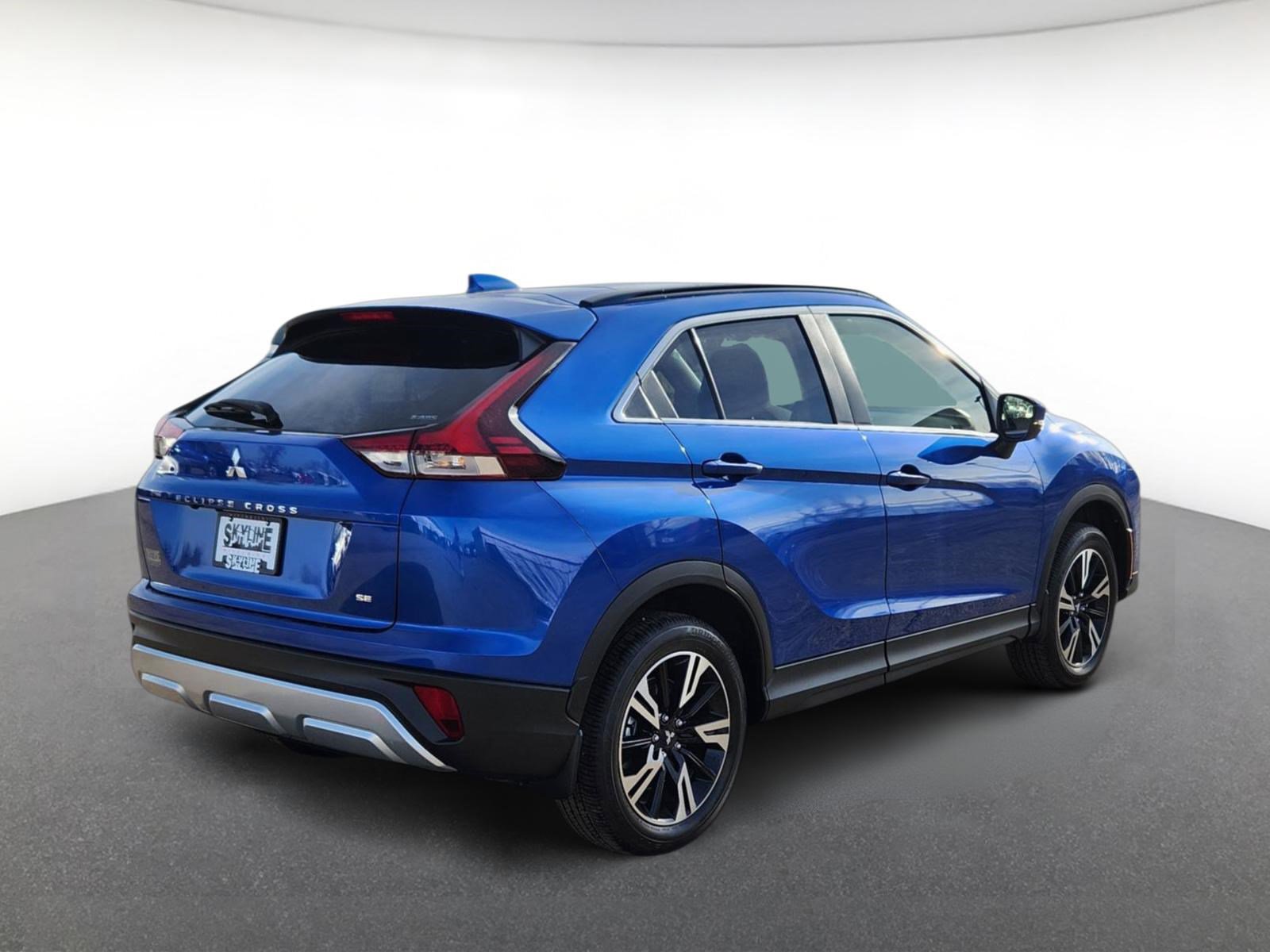 New 2026 Mitsubishi Eclipse Cross SE AWD/4WD image 3