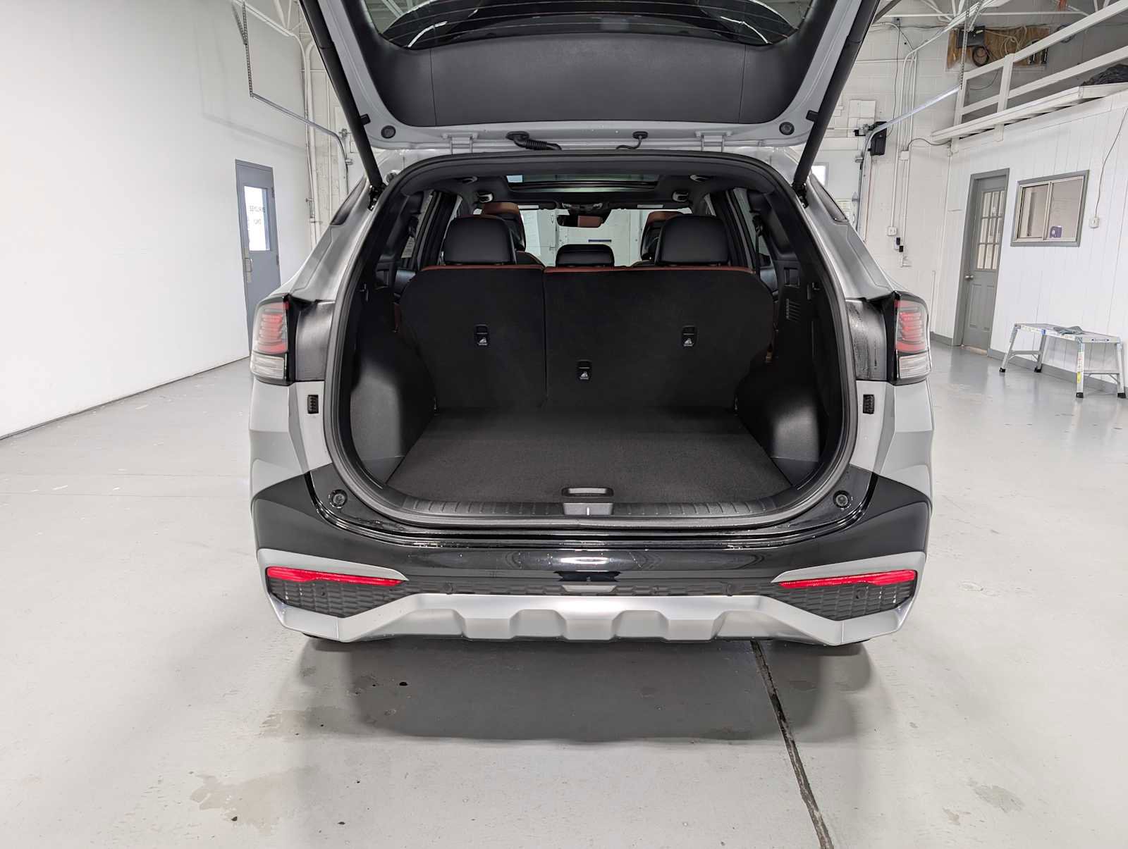 Certified 2023 Kia Sportage SX AWD/4WD image 42