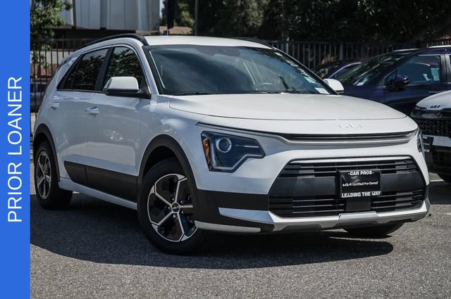 Certified 2025 Kia Niro EX FWD image 1