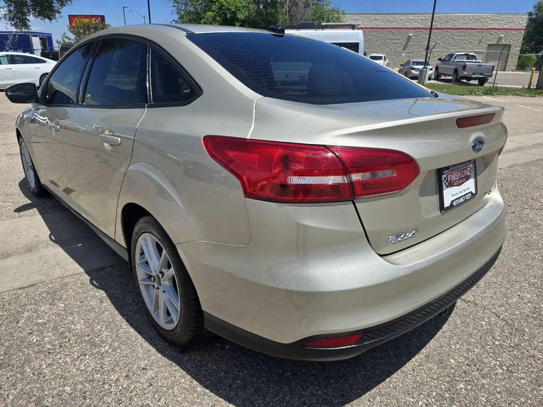 Used 2017 Ford Focus SE image 7
