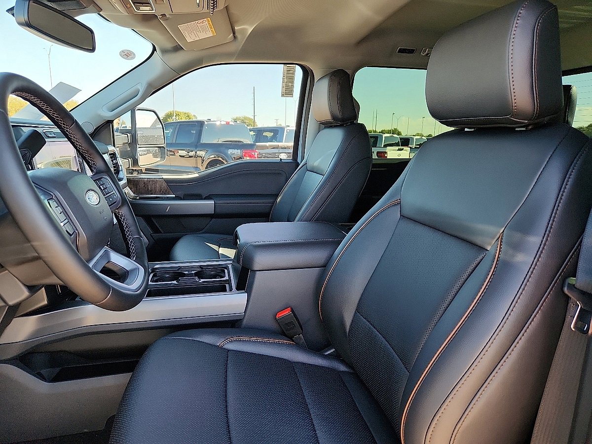 New 2026 Ford F350 Lariat image 7