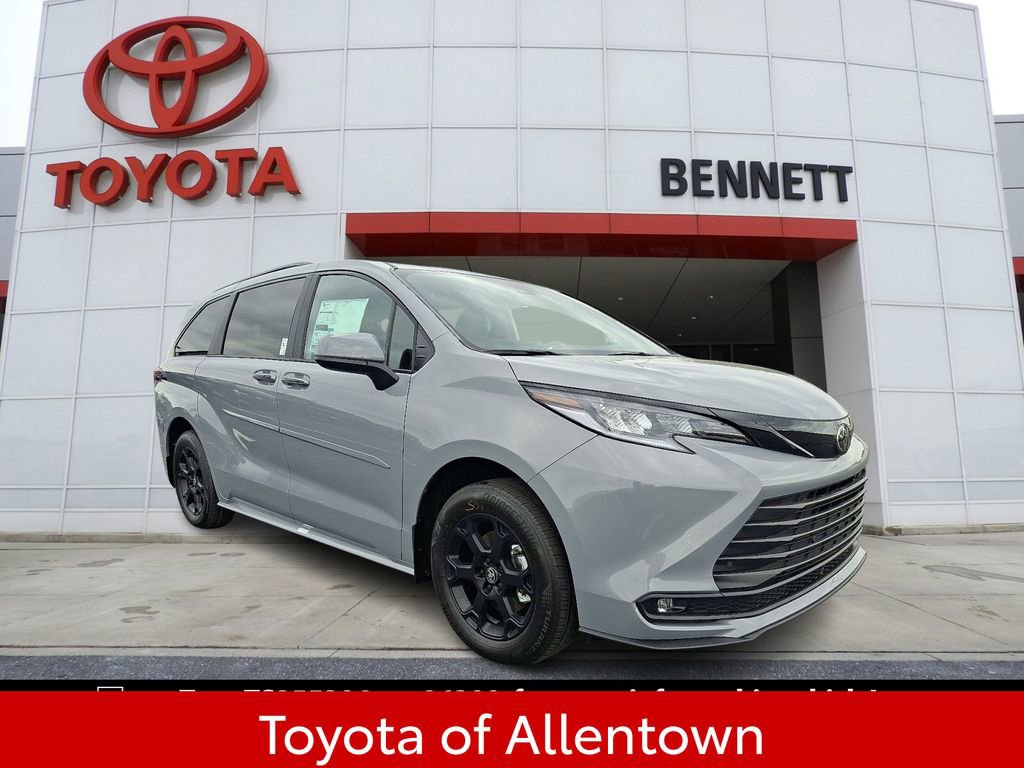 New 2026 Toyota Sienna XLE Woodland Edition