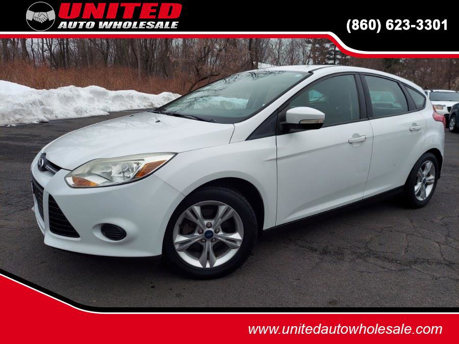 Used 2013 Ford Focus SE image 1