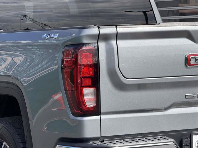 Used 2026 GMC Sierra 1500 SLE AWD/4WD image 13