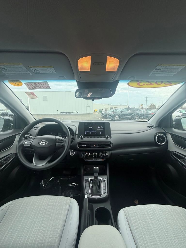 Used 2023 Hyundai Kona SEL image 34