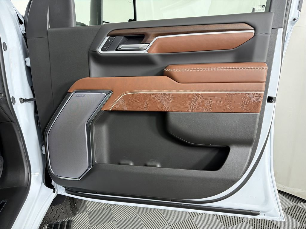 New 2026 GMC Sierra 2500 Denali Ultimate image 13