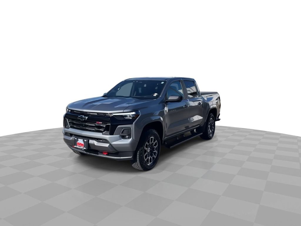 Used 2025 Chevrolet Colorado Z71 w/ Technology Package image 3
