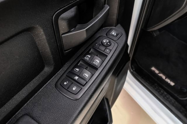 Used 2024 RAM 3500 Tradesman w/ Chrome Appearance Group image 39