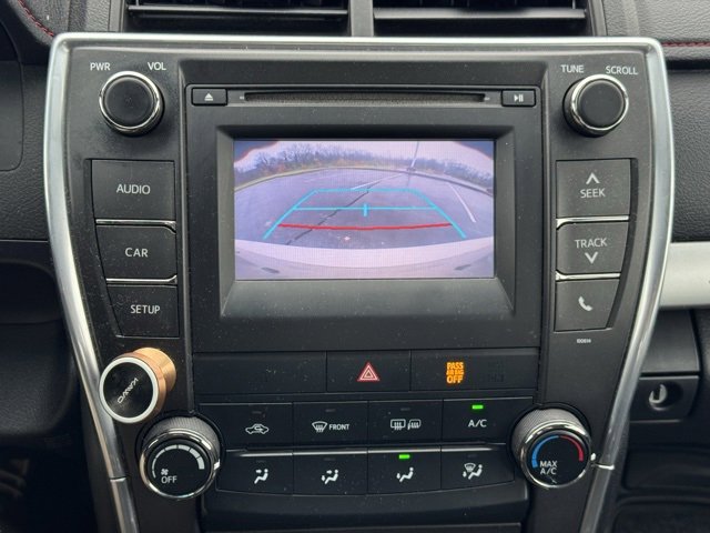 Used 2016 Toyota Camry SE image 20