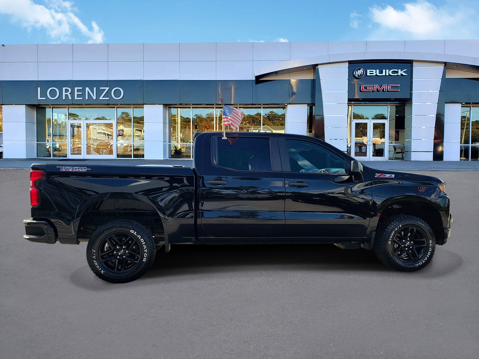 Used 2020 Chevrolet Silverado 1500 Custom Trail Boss w/ Custom Convenience Package AWD/4WD image 4