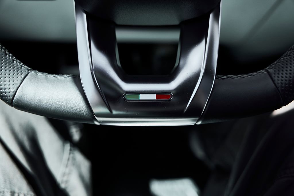 Used 2019 Lamborghini Urus AWD/4WD image 66