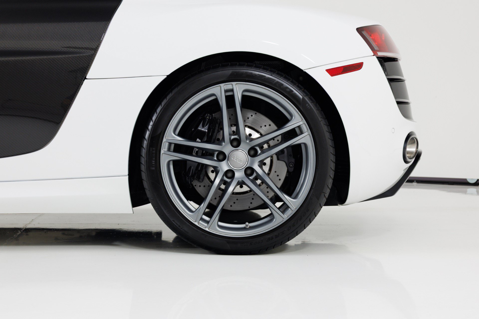 Used 2012 Audi R8 V10 AWD/4WD image 10