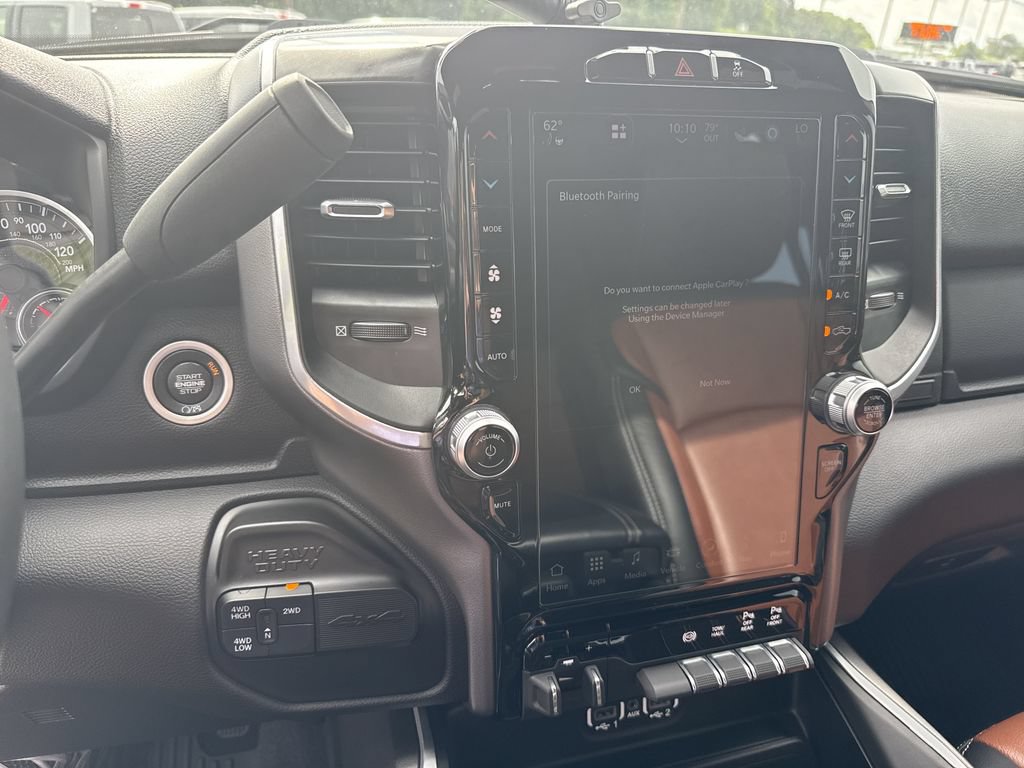 Used 2024 RAM 3500 Big Horn w/ Night Edition AWD/4WD image 27