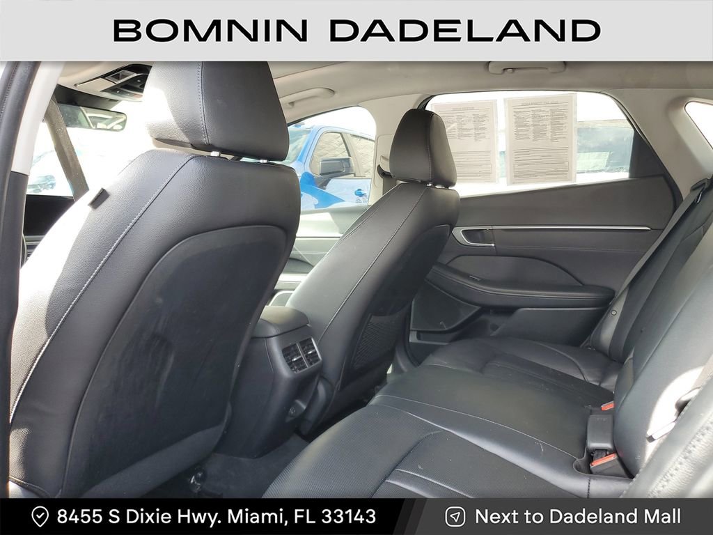 Used 2022 Hyundai Sonata Limited image 10