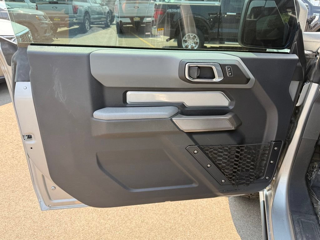 Used 2022 Ford Bronco Black Diamond AWD/4WD image 30