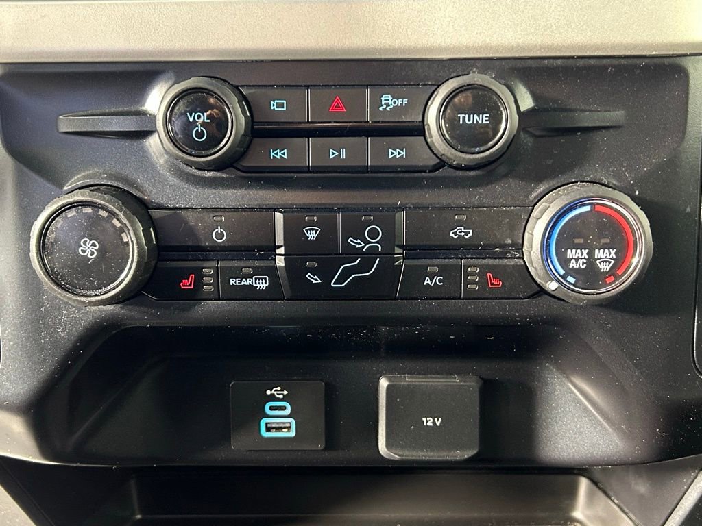 Used 2025 Ford F250 XLT w/ Black Appearance Package image 22