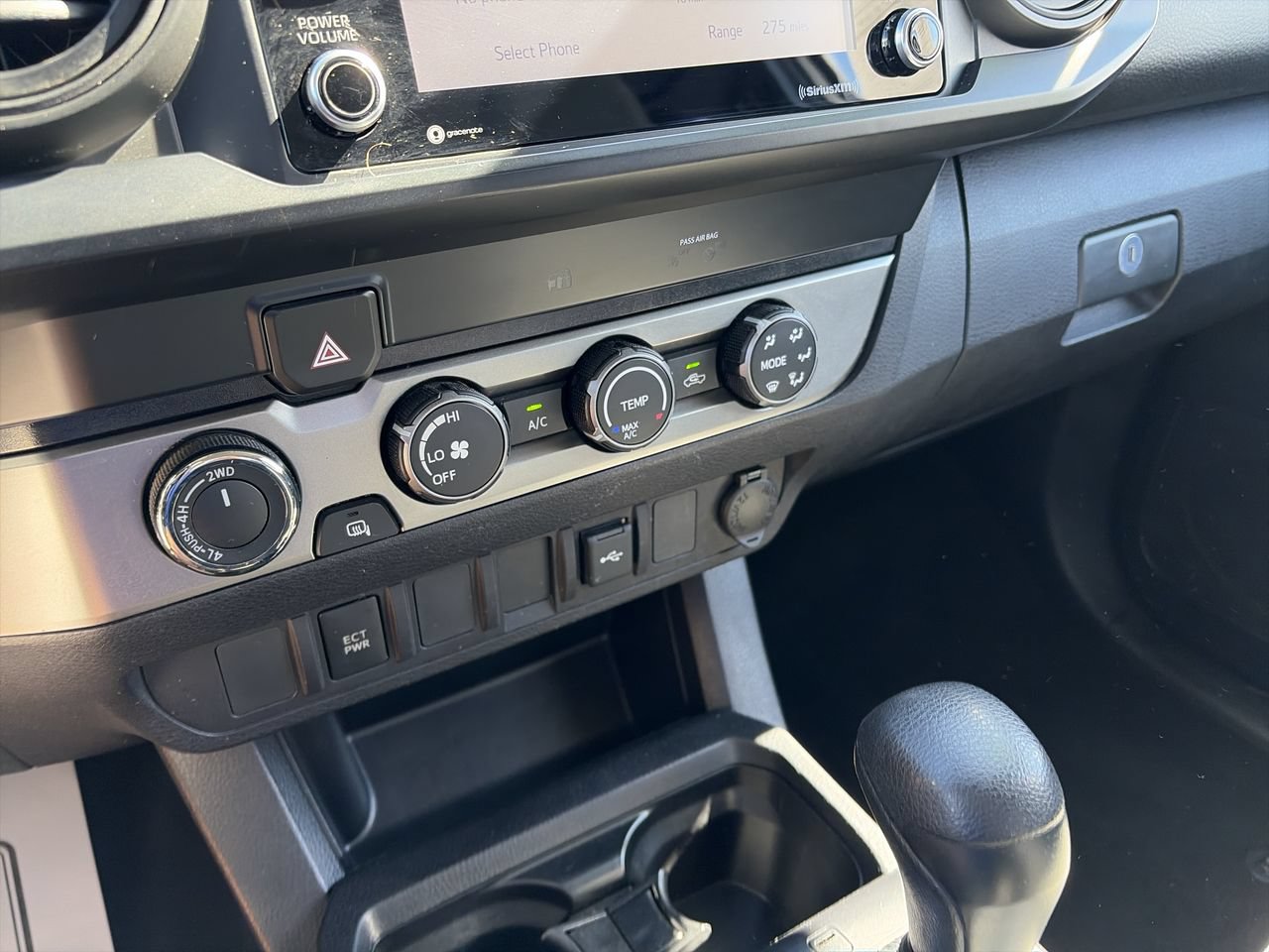 Used 2020 Toyota Tacoma SR AWD/4WD image 27