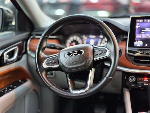 Used 2022 Jeep Compass Limited AWD/4WD image 18