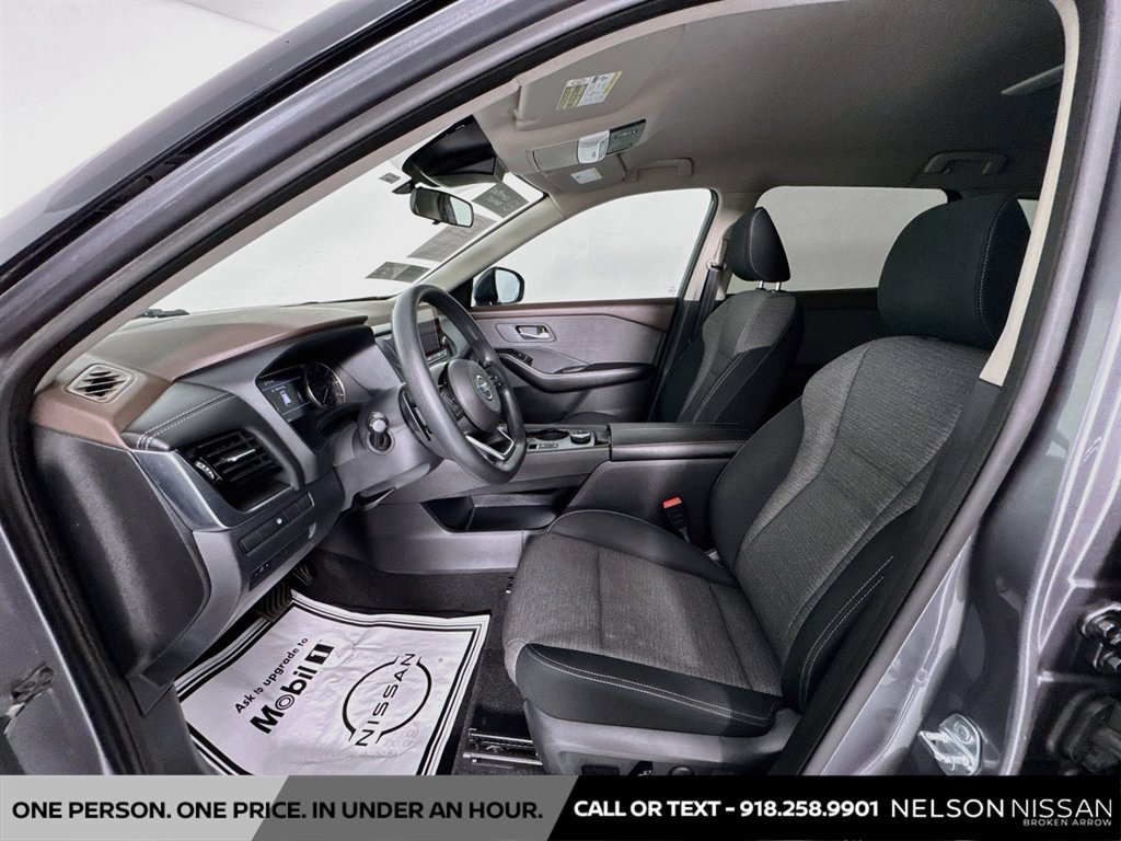 Certified 2021 Nissan Rogue SV AWD/4WD image 19