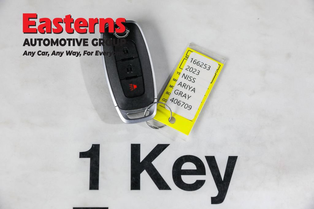 Used 2023 Nissan Ariya FWD image 26