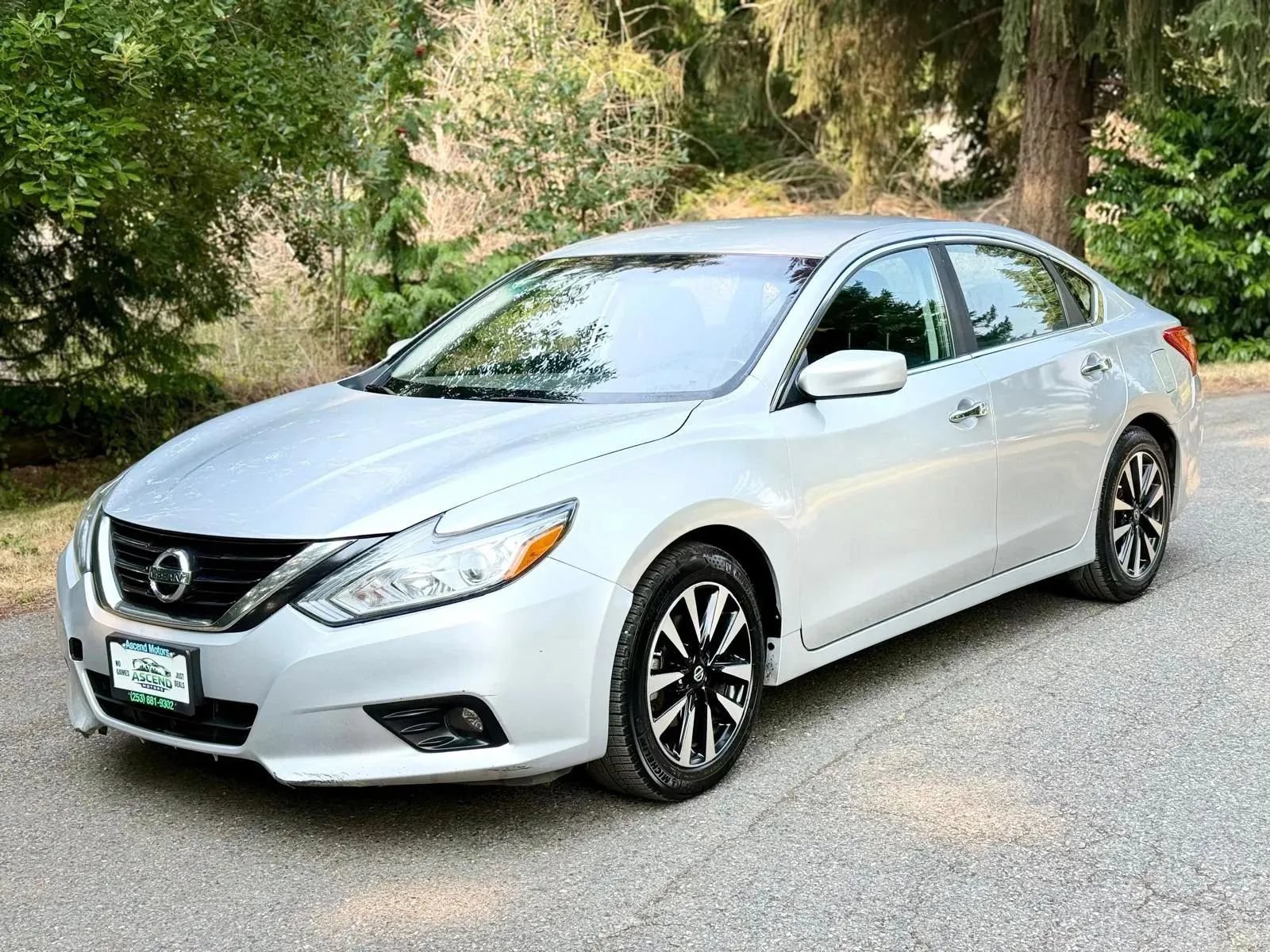 Used 2018 Nissan Altima 2.5 SV FWD image 1
