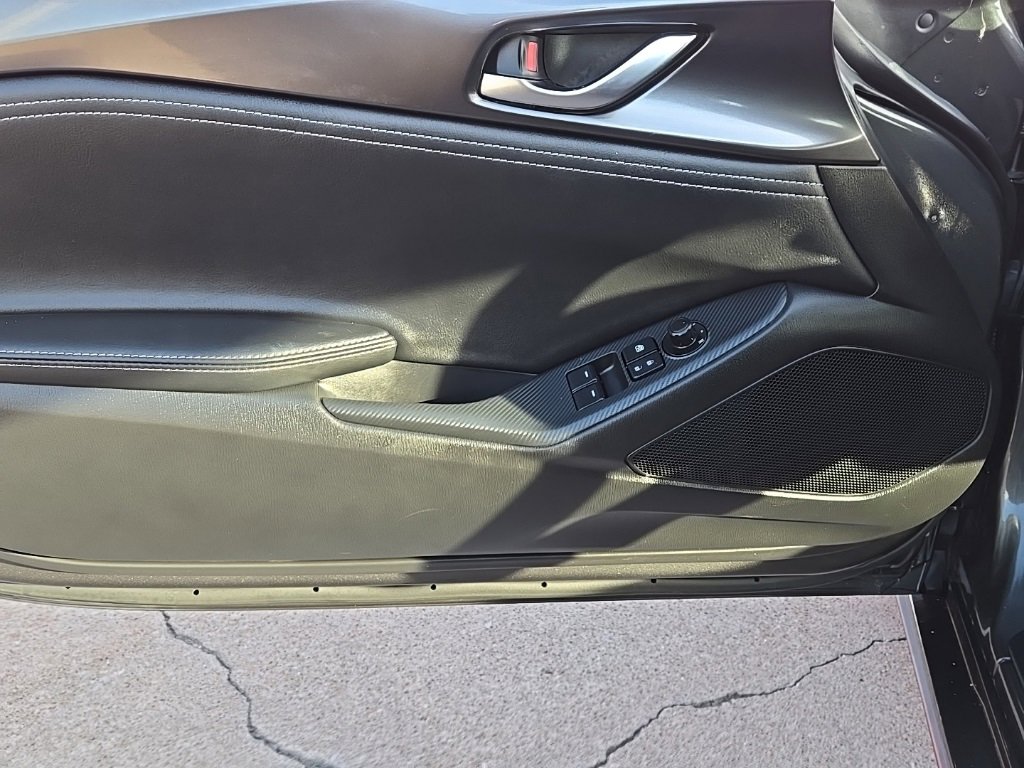 Used 2024 MAZDA MX-5 Miata RF Grand Touring image 15