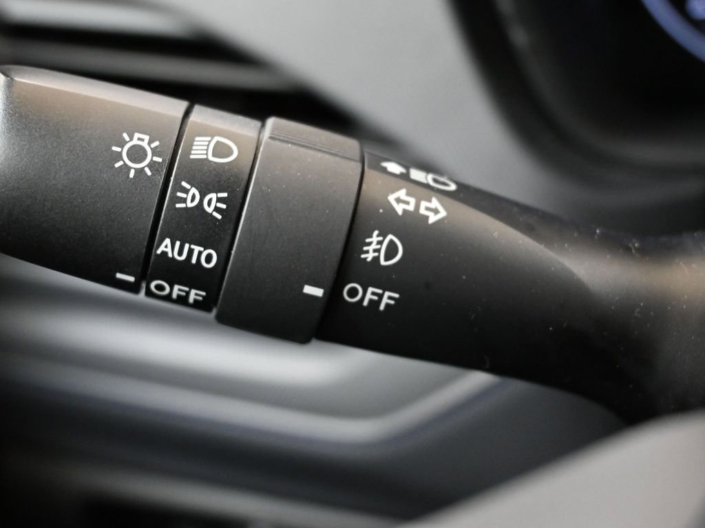 Certified 2025 Subaru Forester Premium image 29