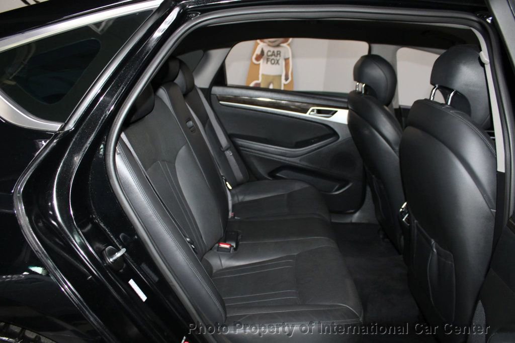 Used 2016 Hyundai Genesis 3.8 image 27