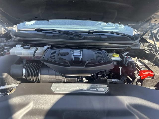 Used 2024 Jeep Wagoneer Series III AWD/4WD image 14