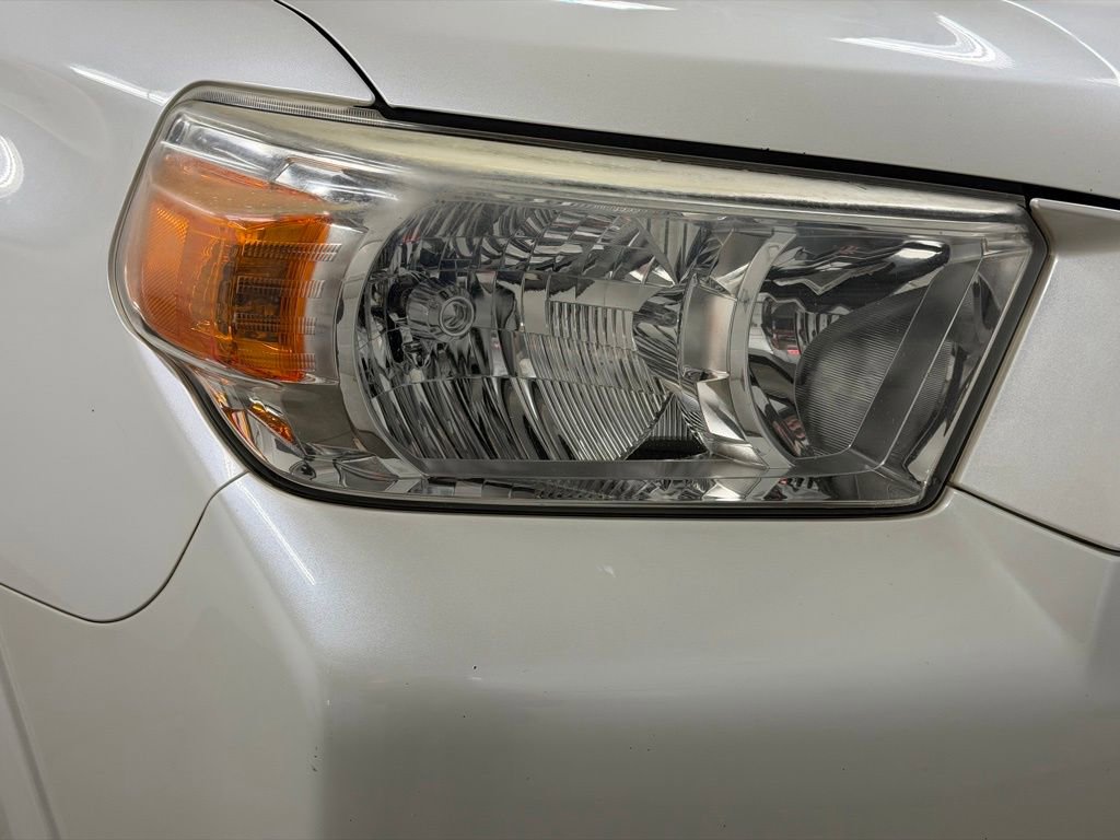 Used 2013 Toyota 4Runner Limited image 13
