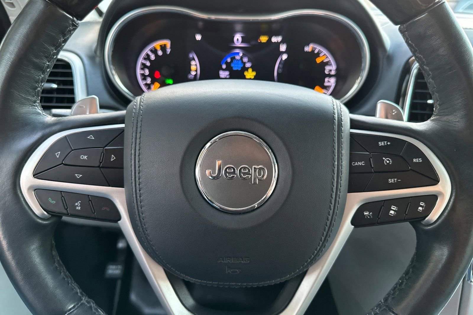 Used 2020 Jeep Grand Cherokee Summit image 25