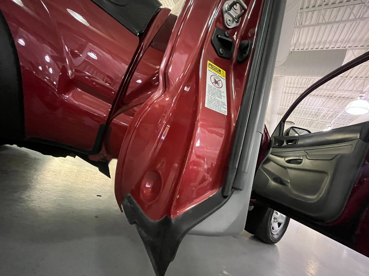 Used 2015 Toyota Tacoma 4x4 Access Cab V6 image 24