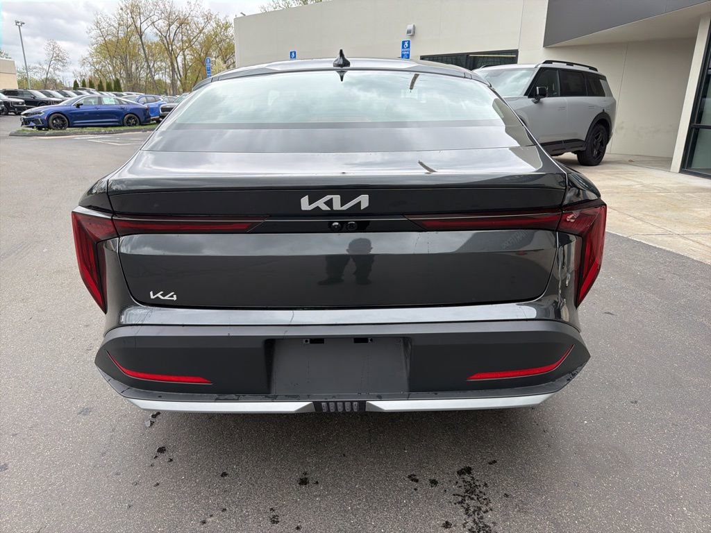 New 2026 Kia K4 LXS image 9