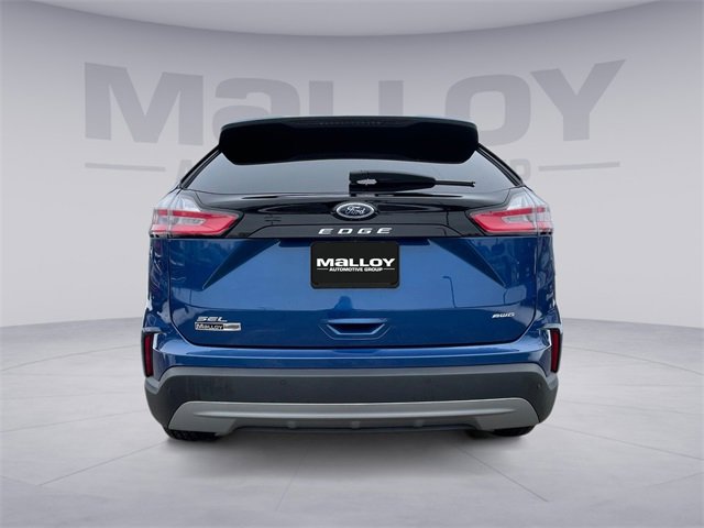 Used 2022 Ford Edge SEL w/ Convenience Package image 4