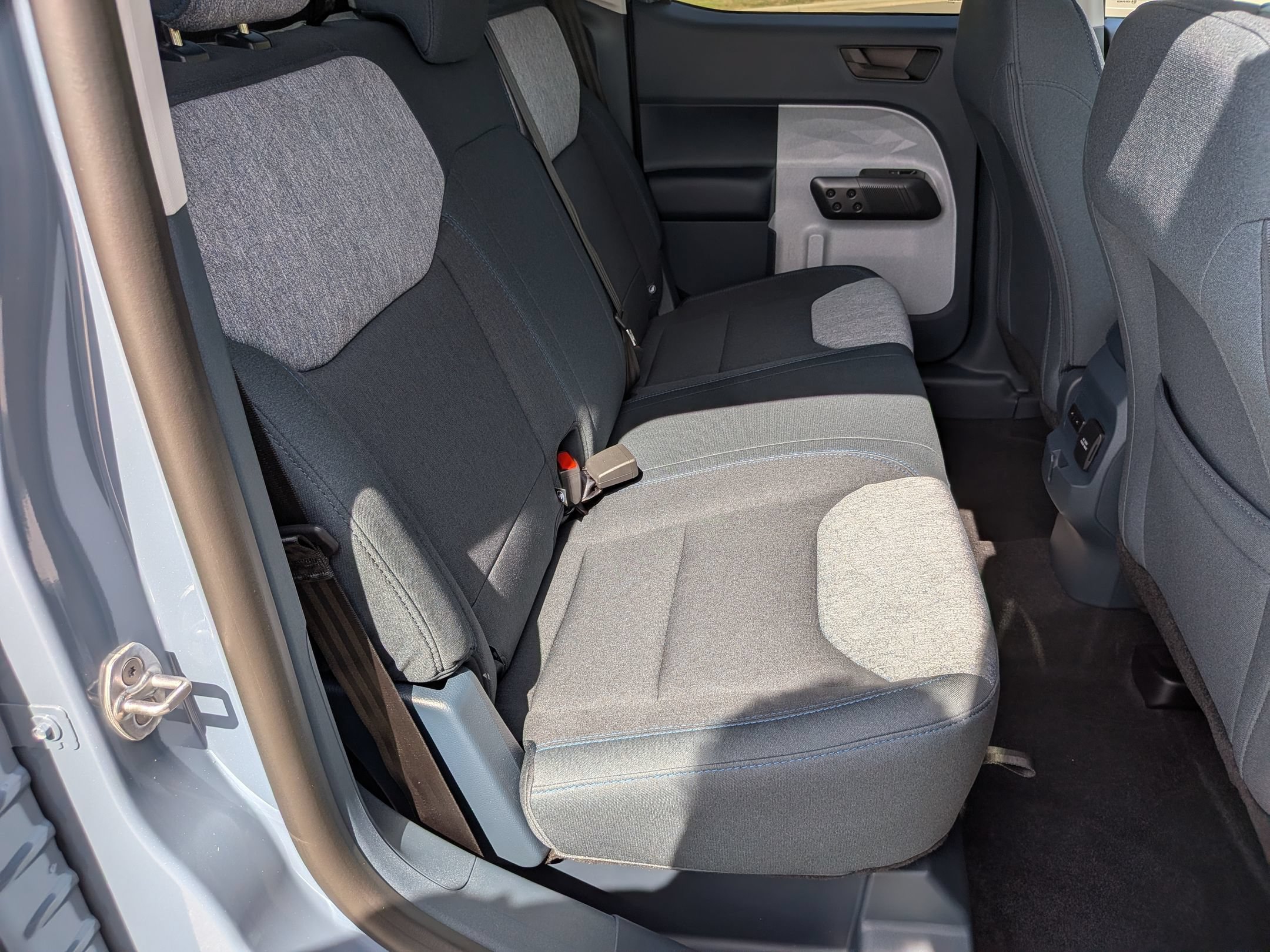 New 2026 Ford Maverick XLT w/ XLT Luxury Package FWD image 32