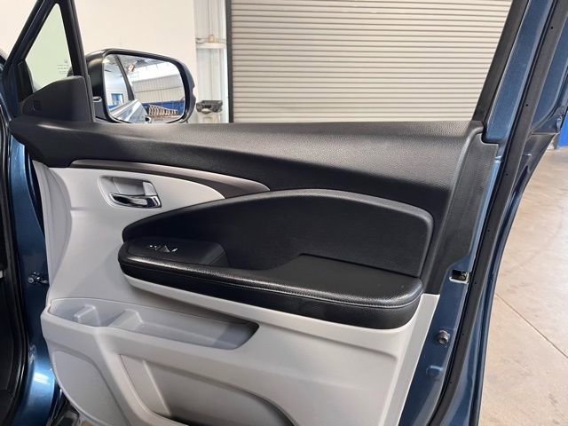 Used 2019 Honda Pilot EX-L image 11