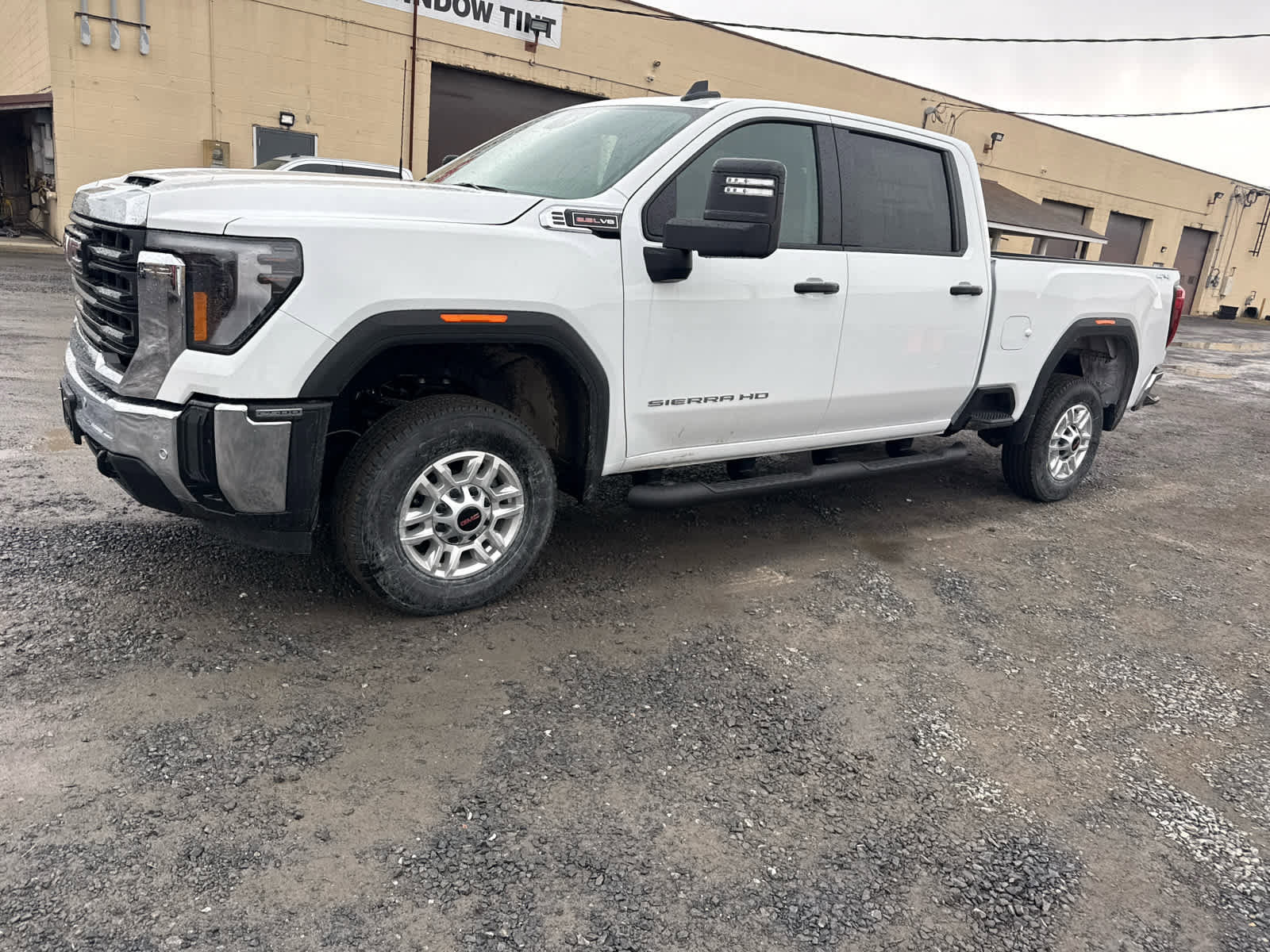 New 2026 GMC Sierra 2500 Pro w/ 1SA Pro Safety Plus Package AWD/4WD image 17