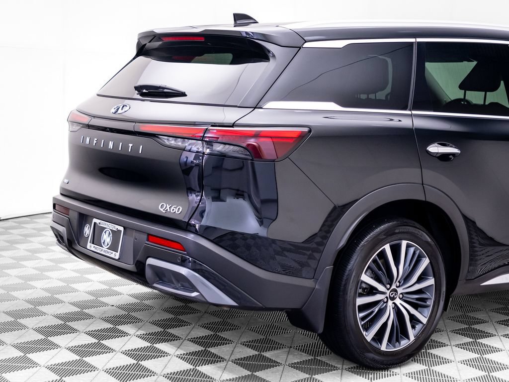 Certified 2023 INFINITI QX60 Sensory w/ Vision Package AWD/4WD image 39