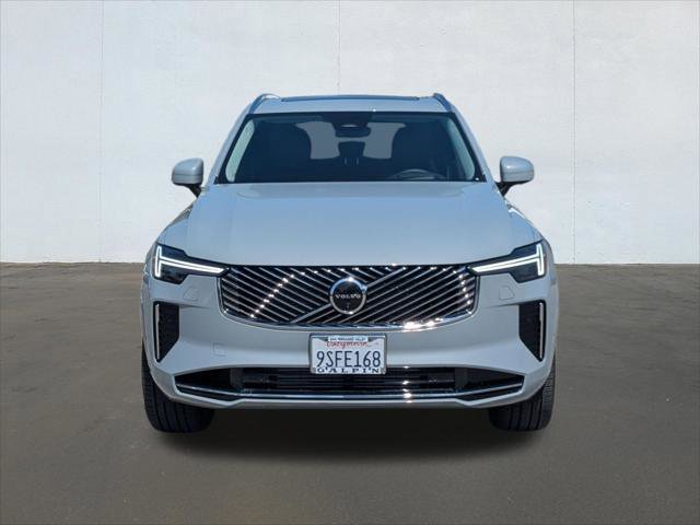 Used 2025 Volvo XC90 T8 Ultra w/ Protection Package Premier image 8